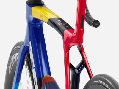 Trek Madone SLR 7 ML Team Replica Produktbild 3