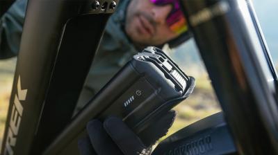 Trek Rail+ 8 EU L Powersurge Produktbild 2